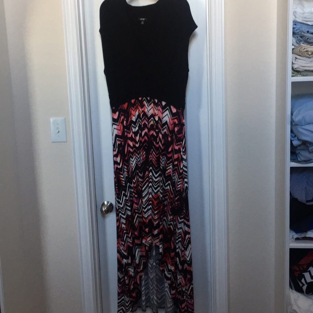 Maxi dress.  Black, sleeveless with v-neck.